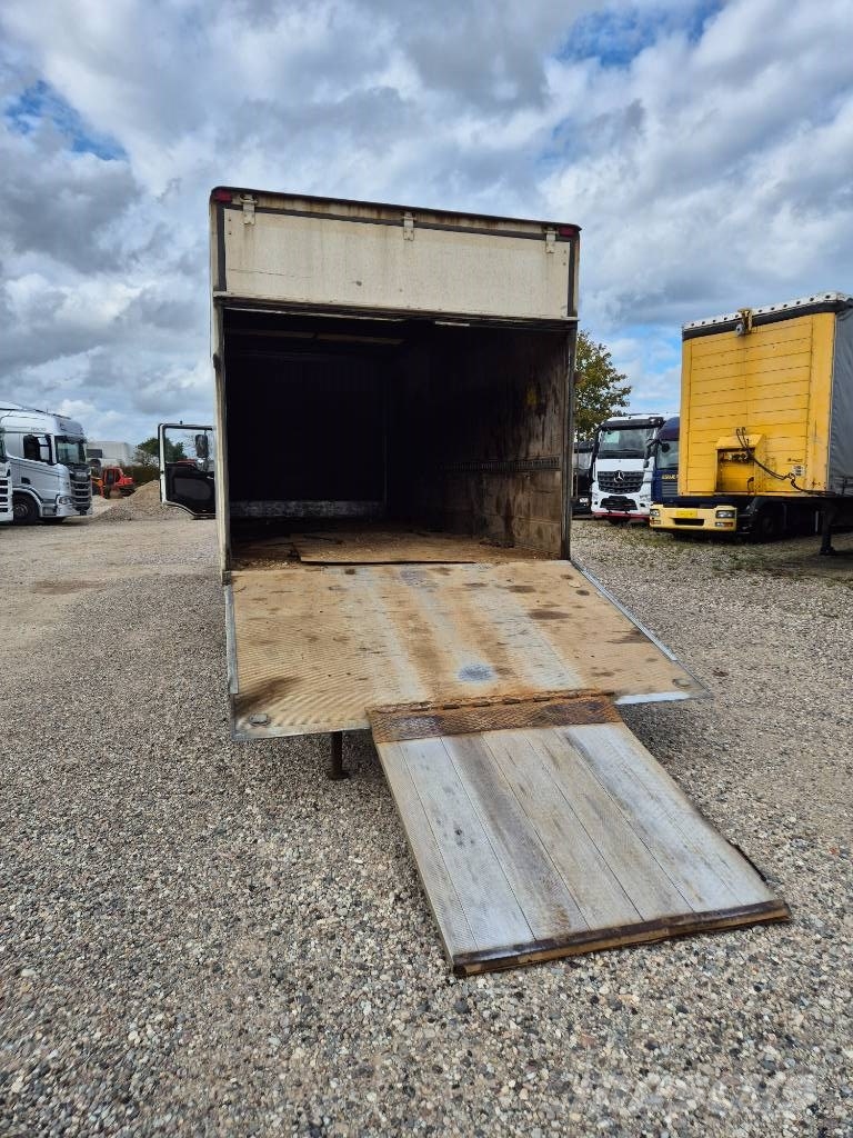 MAN TGL 10 / 12.180 4x2 with lift /ramp Sanduk kamioni