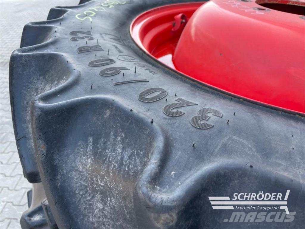 CLAAS PFLEGERÄDER 320/9 R32 + 340/85 R46 Topeltrattad