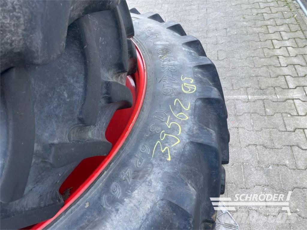 CLAAS PFLEGERÄDER 320/9 R32 + 340/85 R46 Topeltrattad