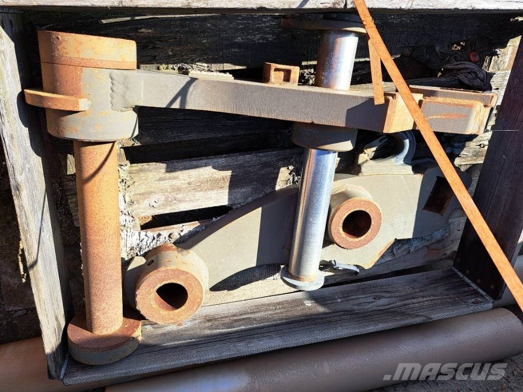 Pladdet Bucket SG840NX2100, Quickcoupler SMP100 Skuffer