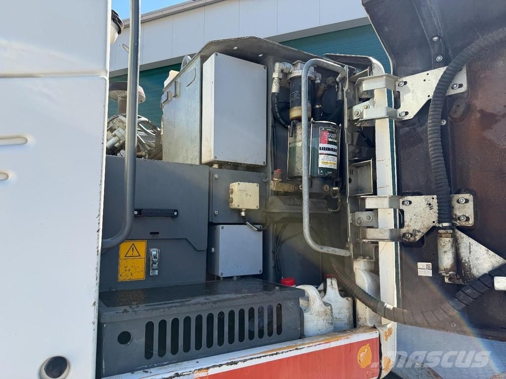 Liebherr A914 Compact Outriggers // Quick Coupler // 5x att Wheeled excavators