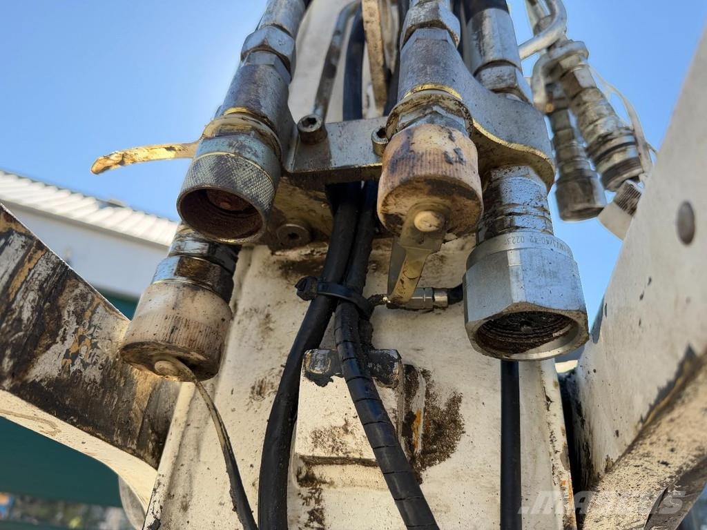 Liebherr A914 Compact Outriggers // Quick Coupler // 5x att Εκσκαφείς με τροχούς - λάστιχα