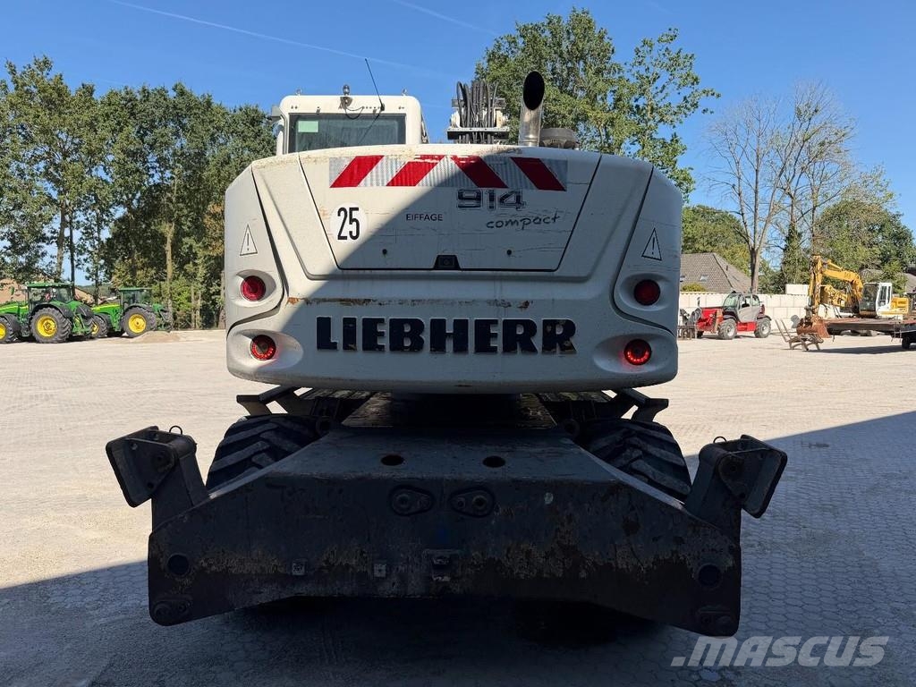 Liebherr A914 Compact Outriggers // Quick Coupler // 5x att Wheeled excavators