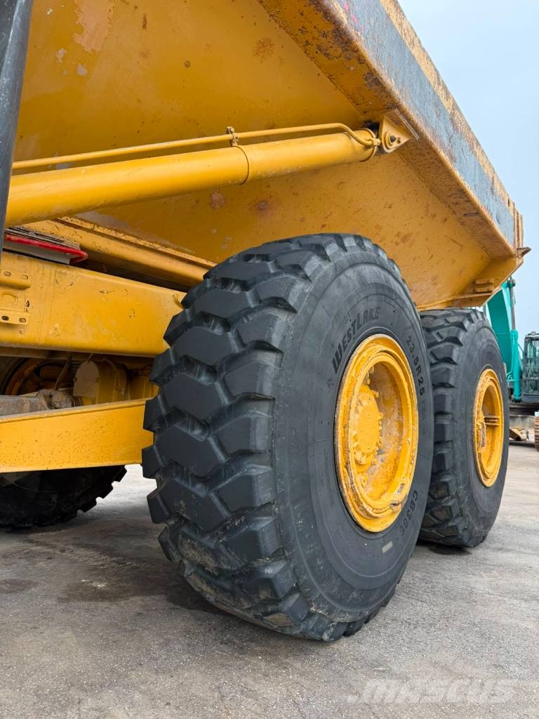 CAT D 250 E II //BJ. 1999/12000H/6x6/ TOP Zustand Articulated Dump Trucks (ADTs)