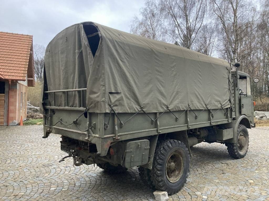 Saurer BERNA - 4CM/4UM Zaplachtované vozy