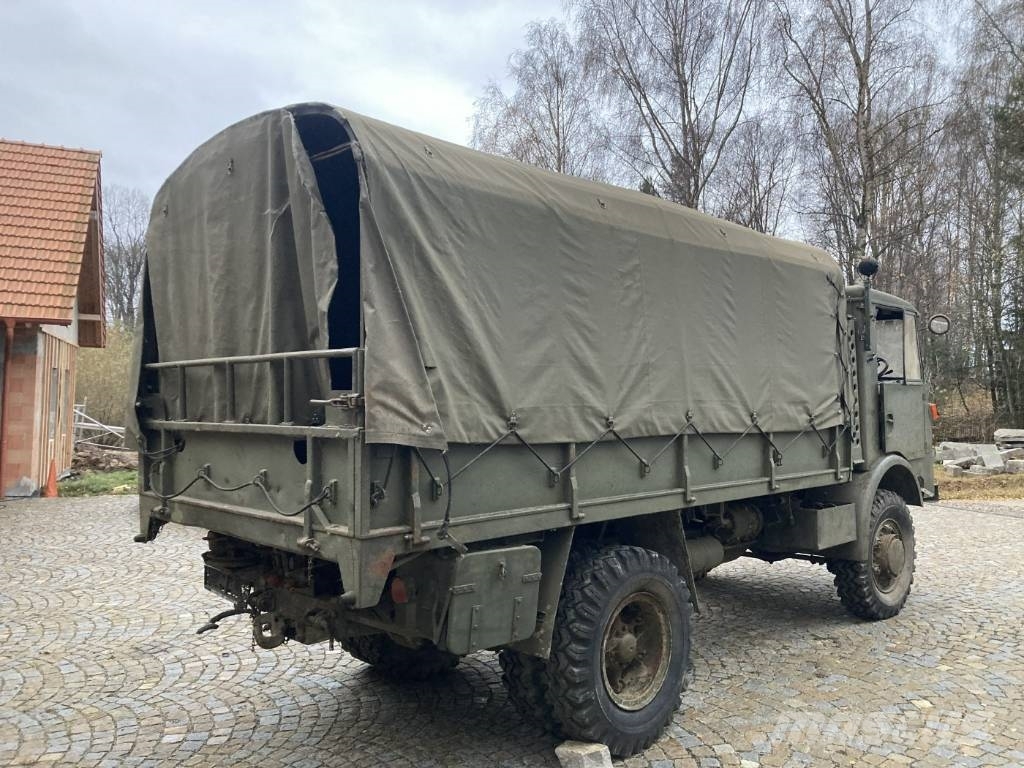 Saurer BERNA - 4CM/4UM Zaplachtované vozy