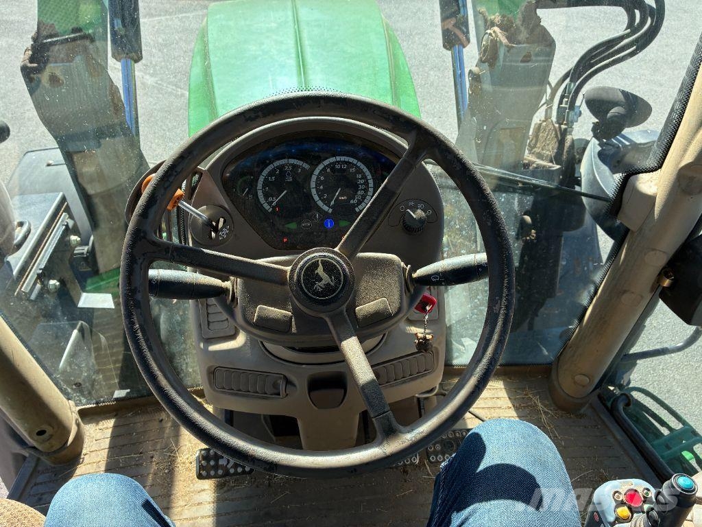 John Deere 6115 R Traktorer