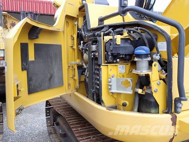 Komatsu PC128US-11 履带挖掘机