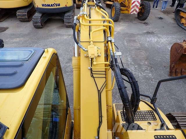 Komatsu PC128US-11 履带挖掘机