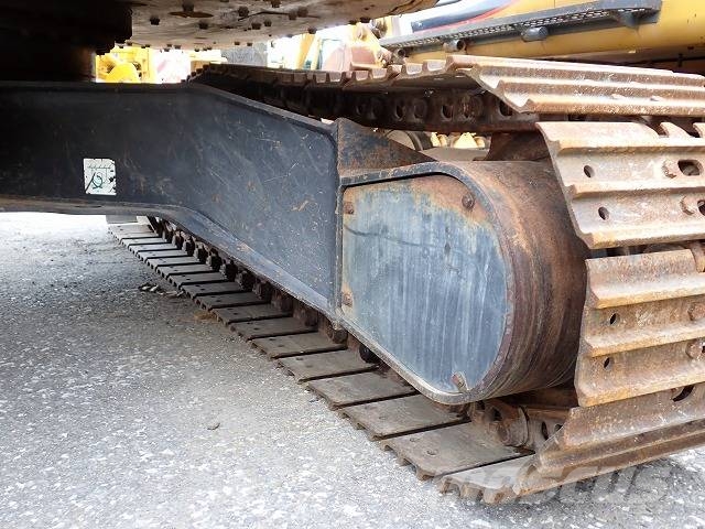Komatsu PC128US-11 履带挖掘机