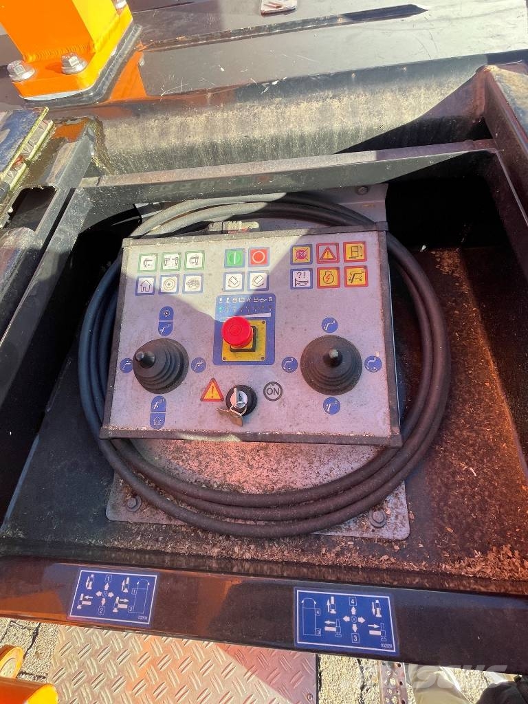 MAN P300 KS Auto hoogwerkers