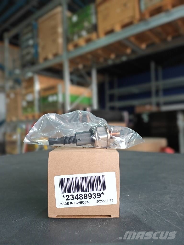 Volvo PRESSURE SENSOR 23488939 Mootorid