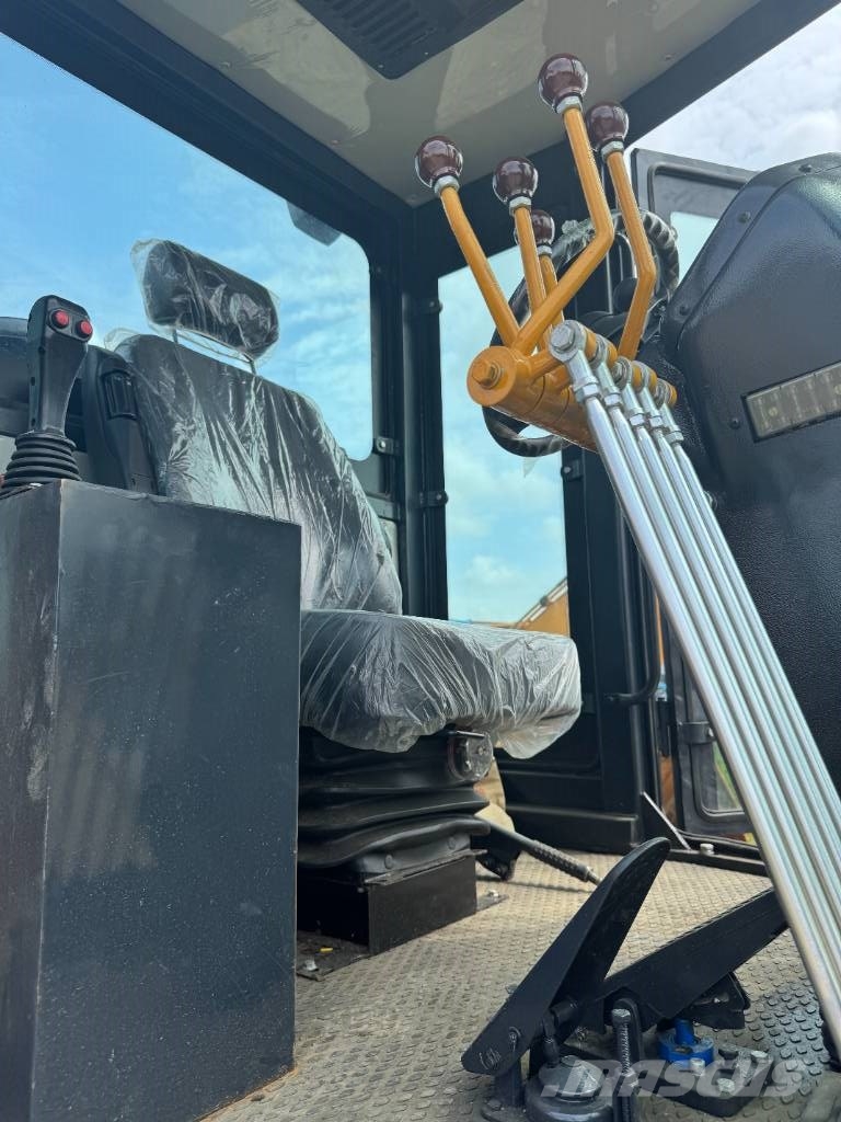 XCMG GR 215 Grederji