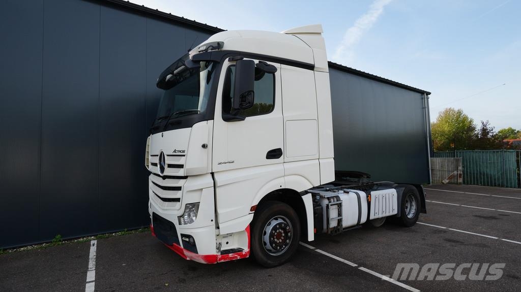 Mercedes-Benz ACTROS 2442 6x2 RHD 518.600km وحدات الجر