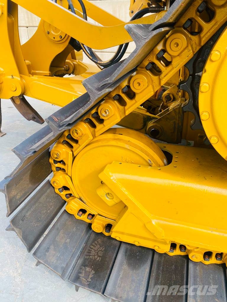 CAT D 6 XE Μπουλντόζες με ερπύστριες