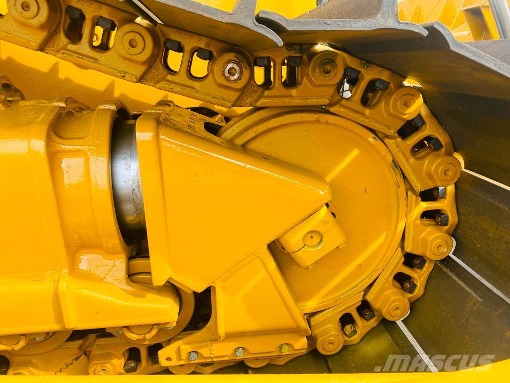 CAT D 6 XE Μπουλντόζες με ερπύστριες