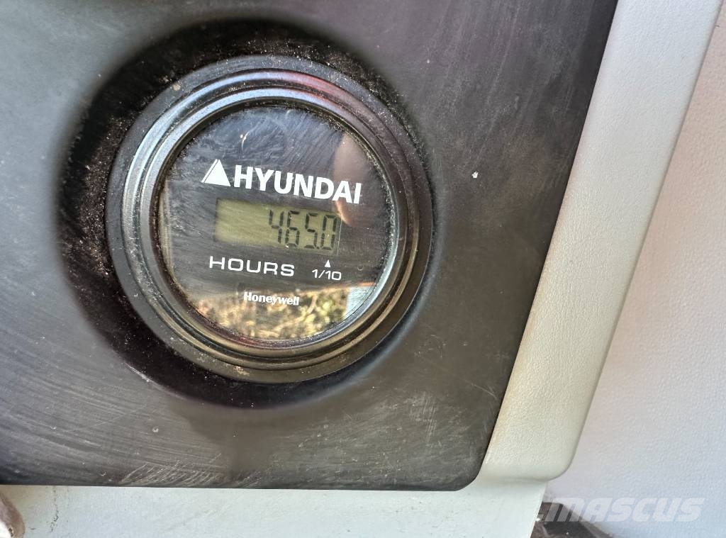 Hyundai R210 履帶式 挖土機/掘鑿機/挖掘機