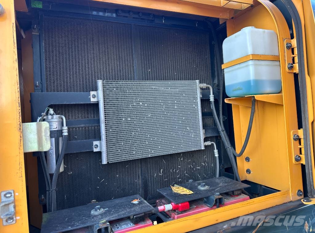 Hyundai R210 履帶式 挖土機/掘鑿機/挖掘機