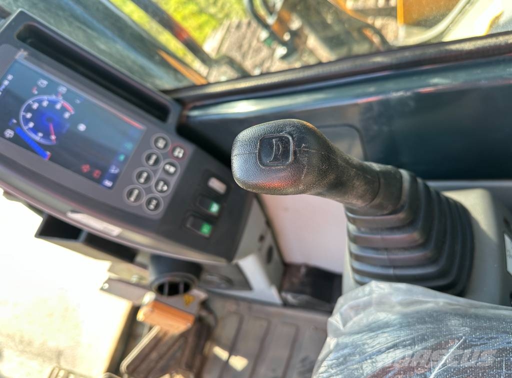 Hyundai R210 履帶式 挖土機/掘鑿機/挖掘機