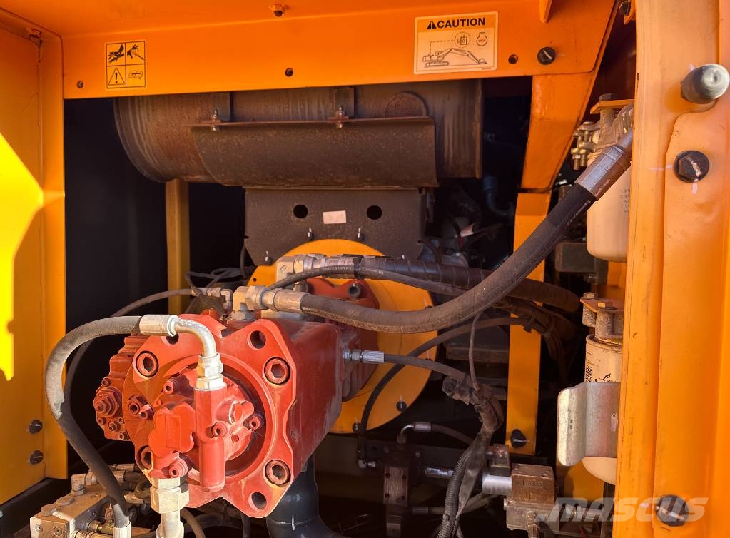 Hyundai R210 履帶式 挖土機/掘鑿機/挖掘機
