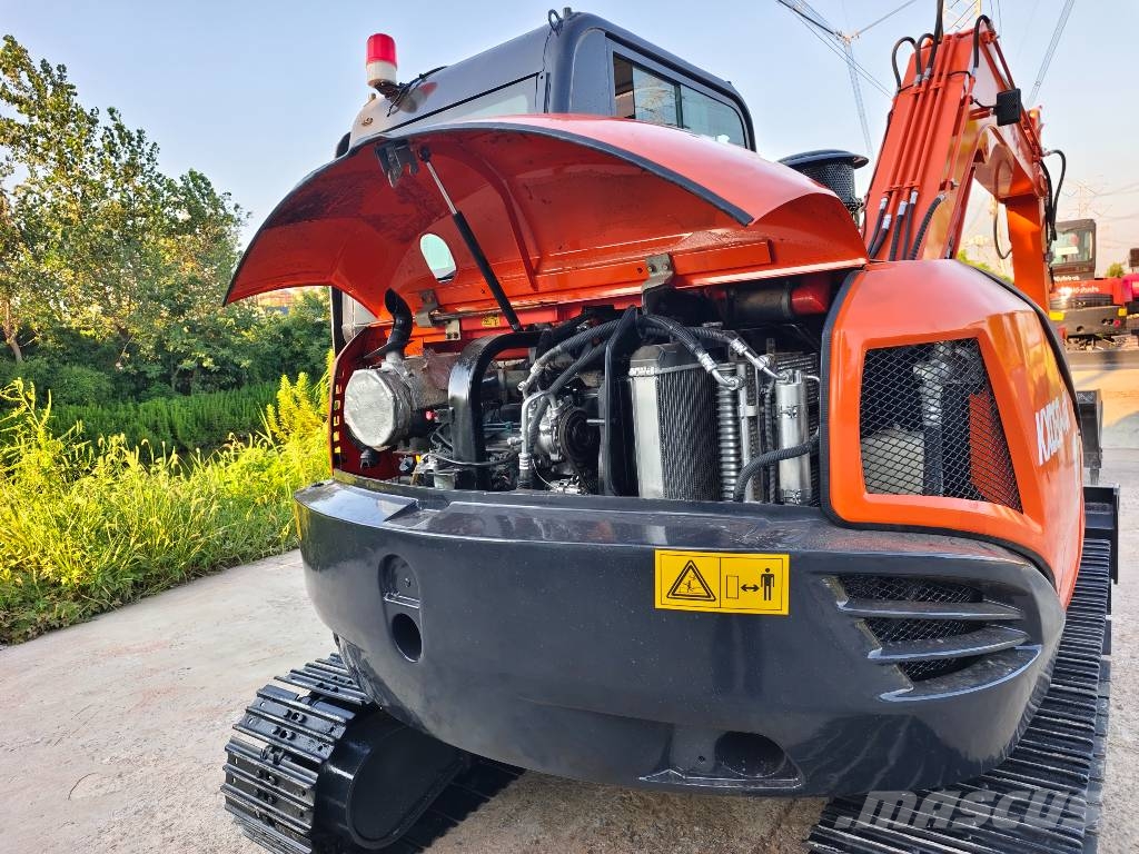 Kubota KX 080 حفارات صغيرة أقل من 7 طن (حفارات صغيرة)