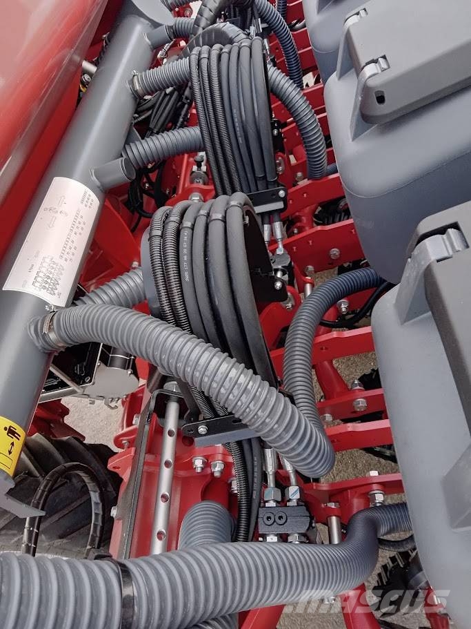 Horsch Maestro 6 TV ماكينات البذر الدقيق