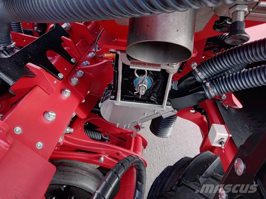 Horsch Maestro 6 TV ماكينات البذر الدقيق