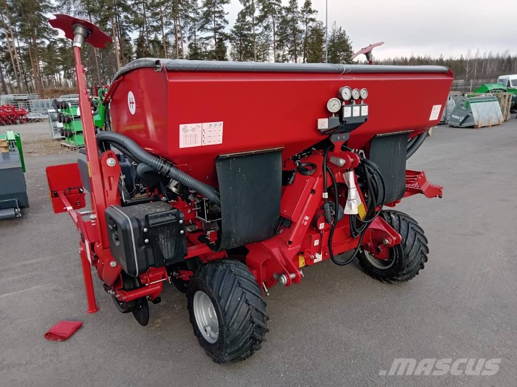 Horsch Maestro 6 TV ماكينات البذر الدقيق