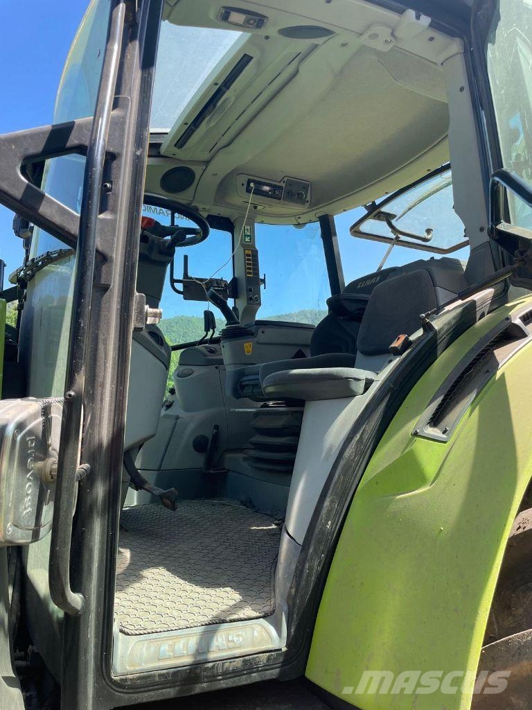 CLAAS ARION 430 CIS Traktorer