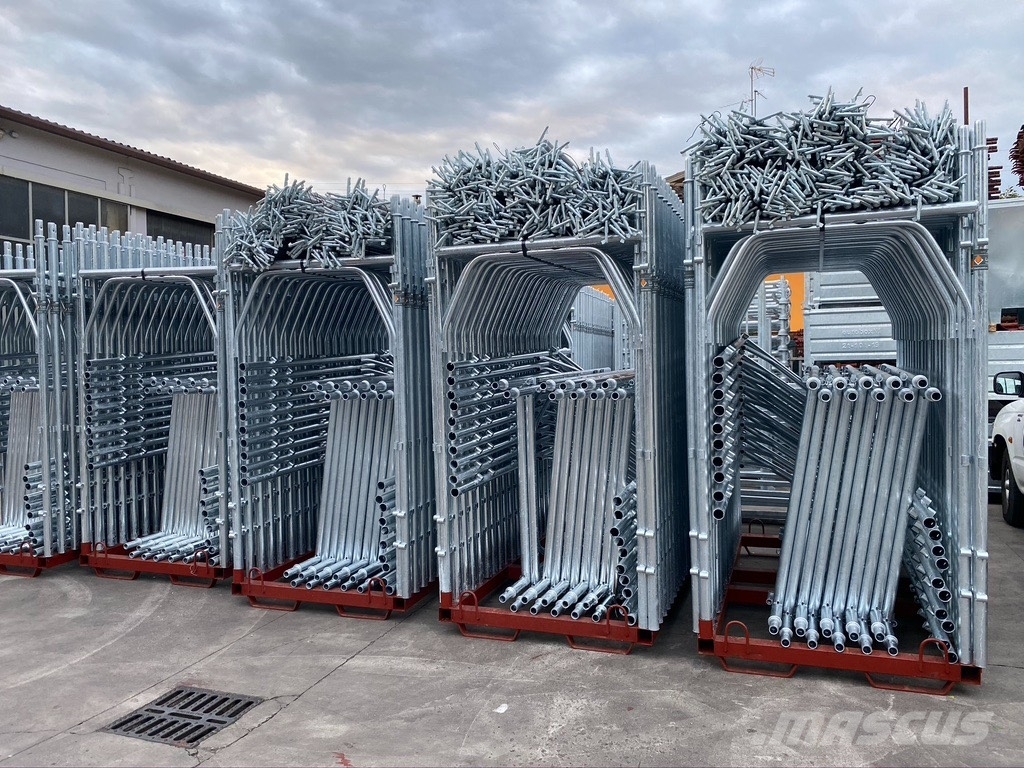 GBM Goffi Jolly Mec Ponteggio, scaffolding, échafa Pastolių įrengimai