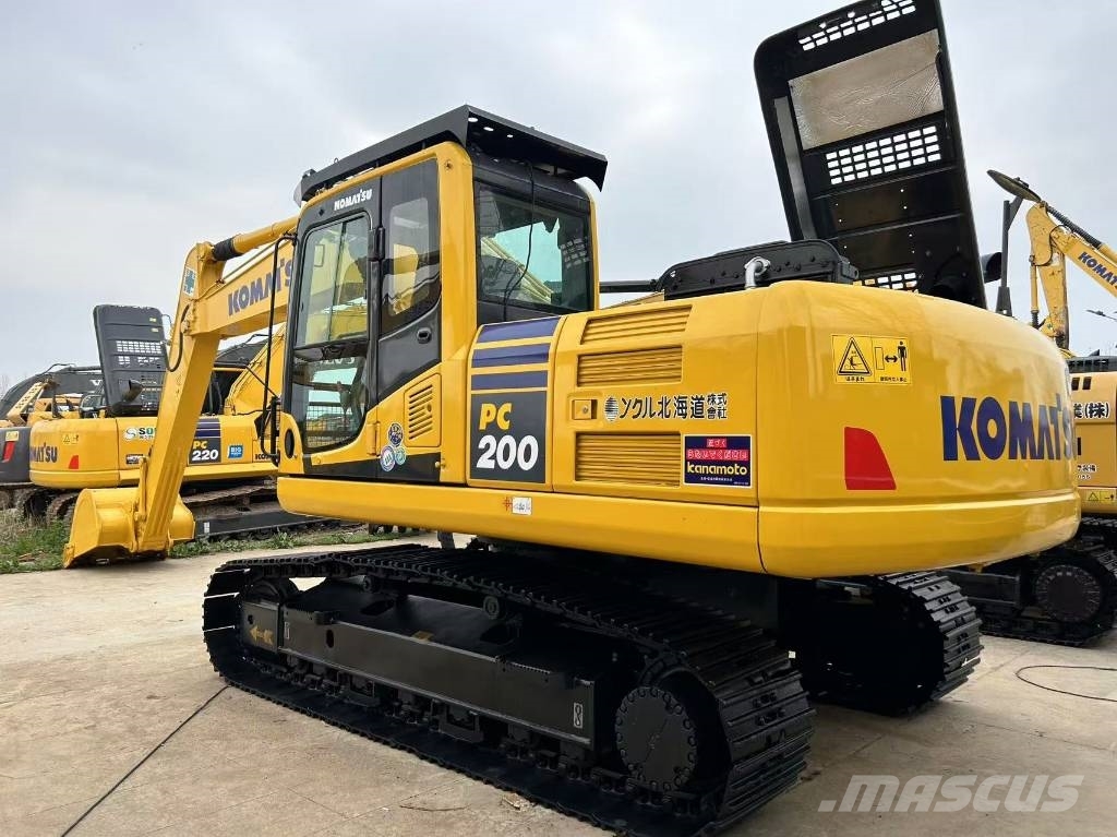 Komatsu 200 Escavadeiras de esteiras