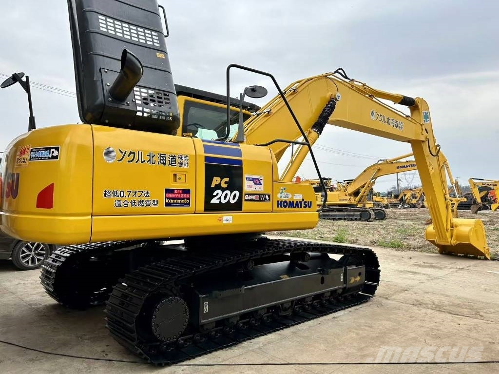 Komatsu 200 Escavadeiras de esteiras