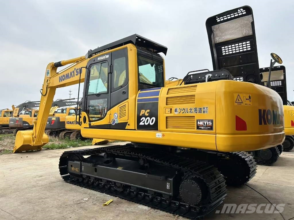 Komatsu 200 Escavadeiras de esteiras