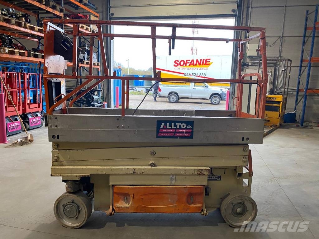 JLG 2030 ES 剪叉式升降机