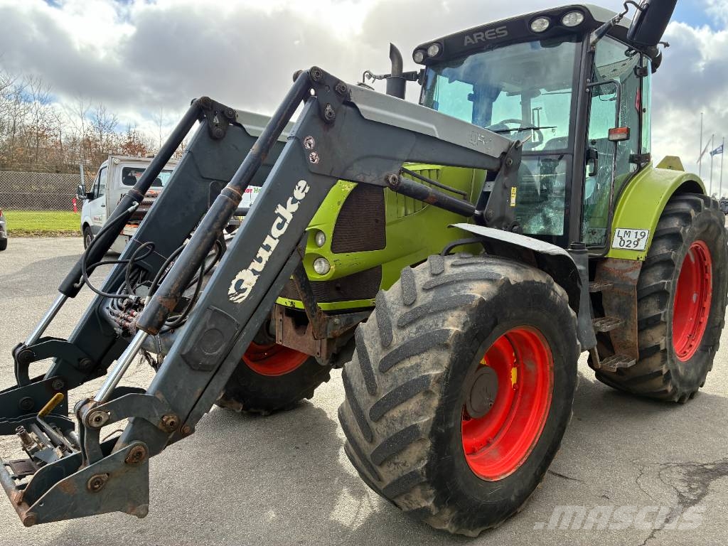 CLAAS ARES 697 Tractoren