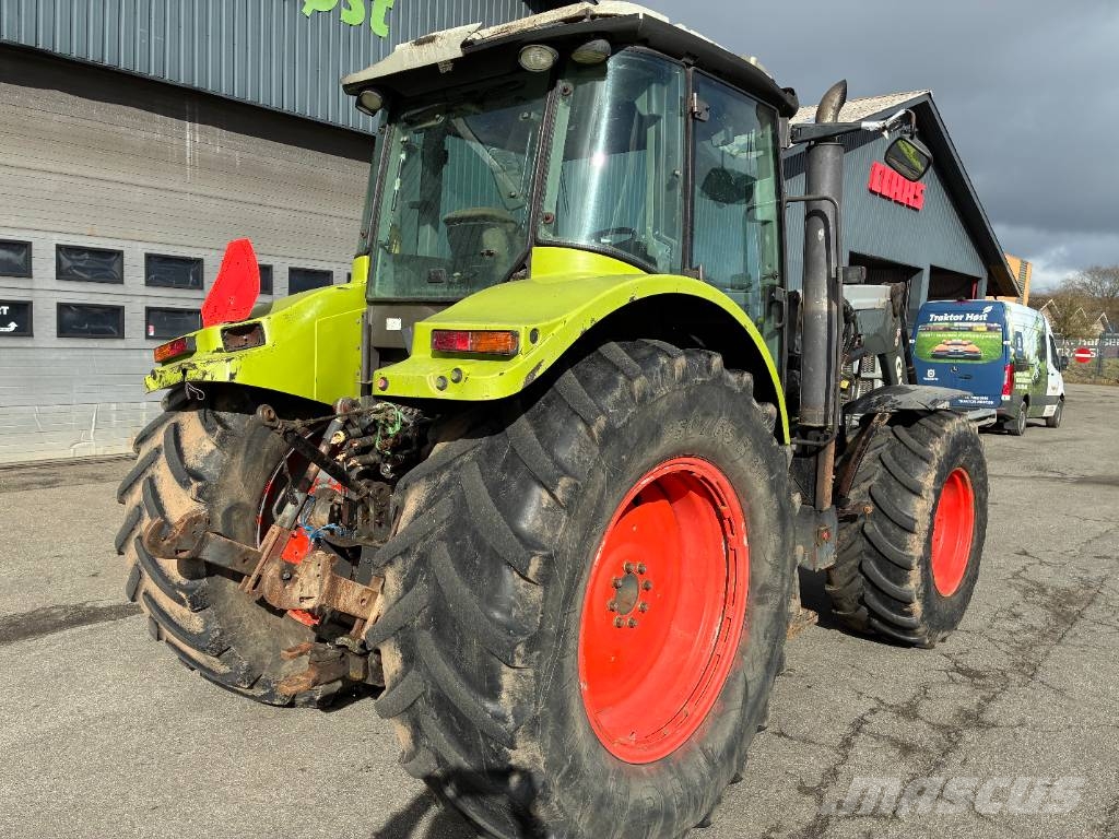CLAAS ARES 697 Tractoren