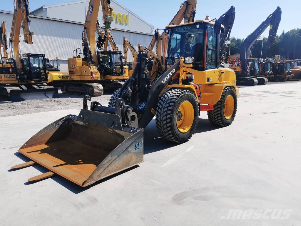 Volvo L35HT 輪胎式裝載機