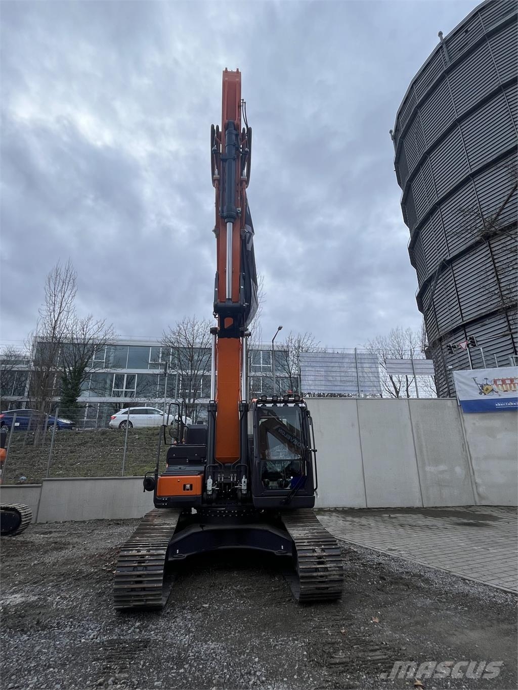 Develon DX255LC-7 Raupenbagger