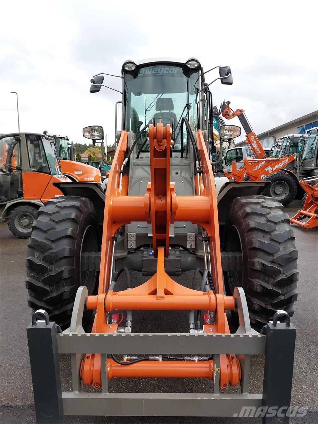 Weycor AR 560 Pyöräkuormaajat