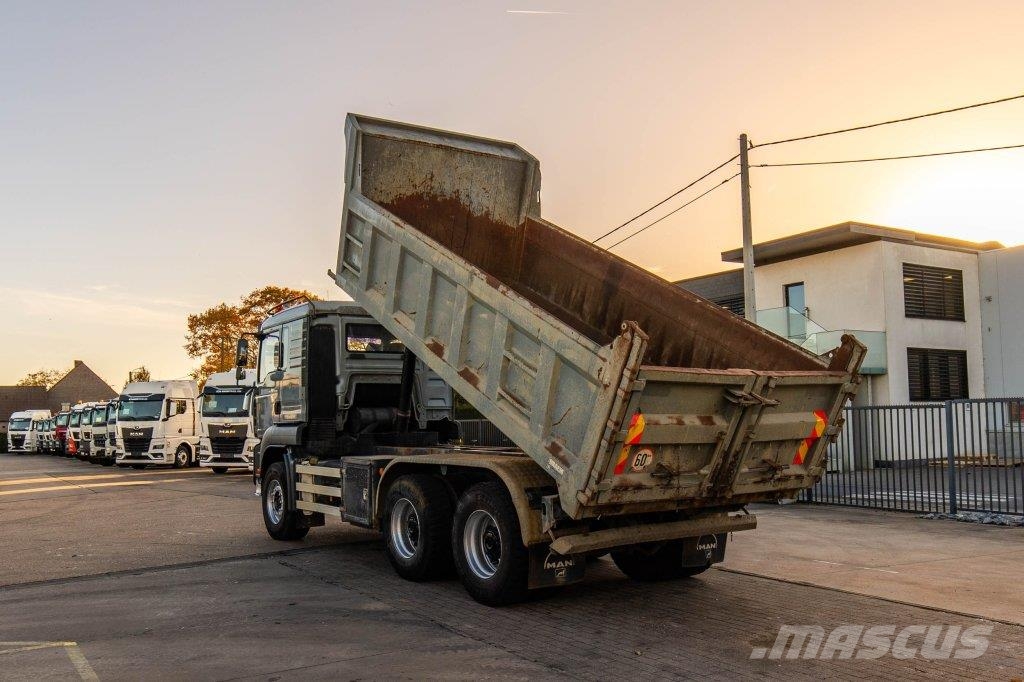 MAN TGS 26.400 BB + BV MANUEL Camion benne