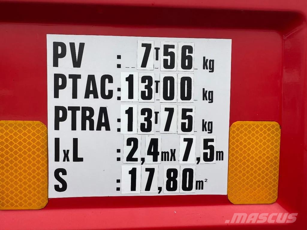 Renault G230 **FIRETRUCK-WATERTANK-PUMP** 消防車