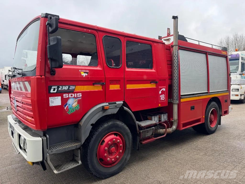 Renault G230 **FIRETRUCK-WATERTANK-PUMP** 消防車