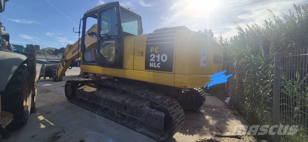 Komatsu PC 210 NLC-8 Bagri goseničarji