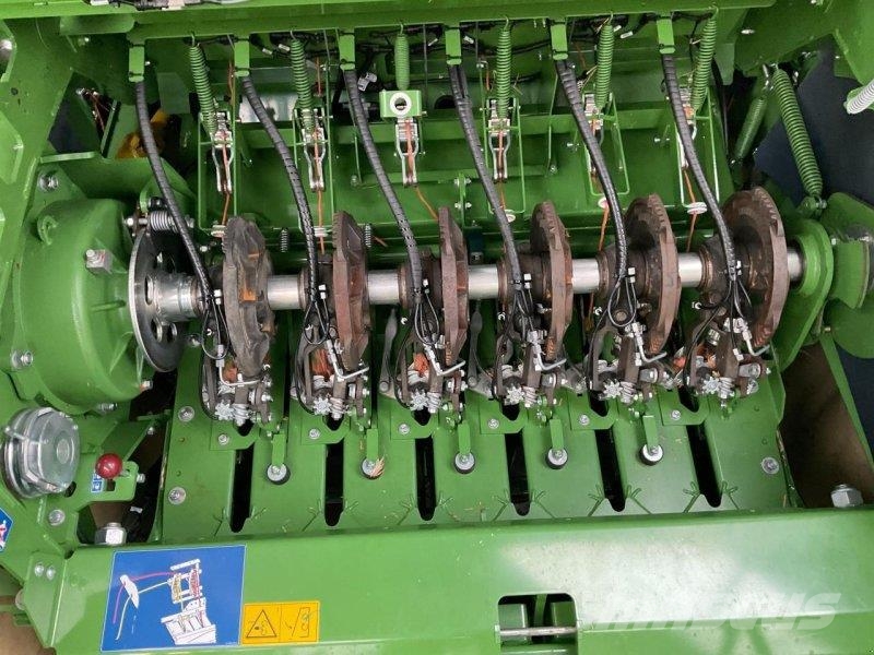 Krone BP 1270 VC Πρέσες τετράγωνων δεμάτων