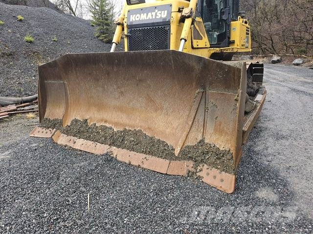 Komac D 65 WX-17 Crawler dozers