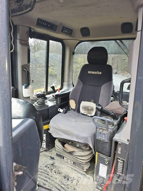 Komac D 65 WX-17 Crawler dozers