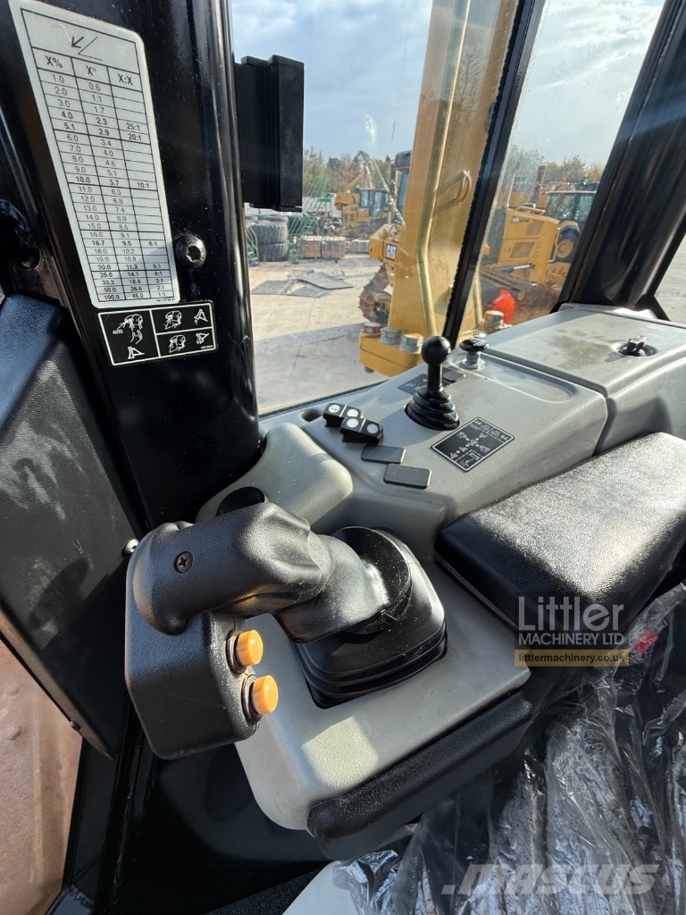 CAT D 6 N LGP Crawler dozers
