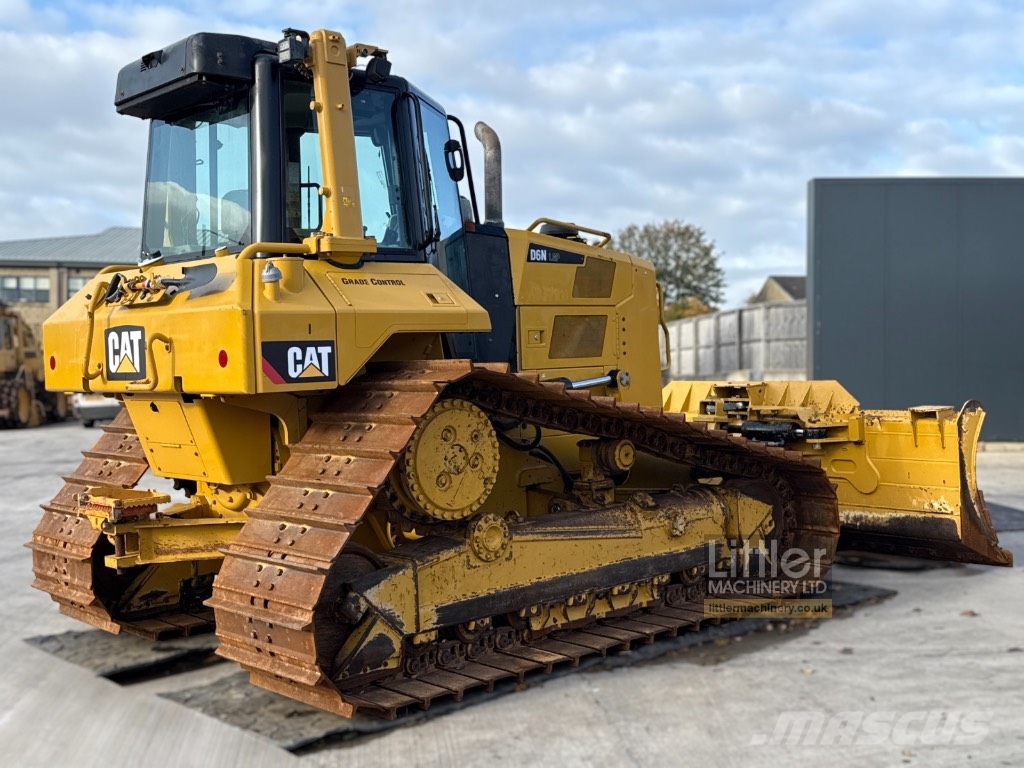 CAT D 6 N LGP Crawler dozers
