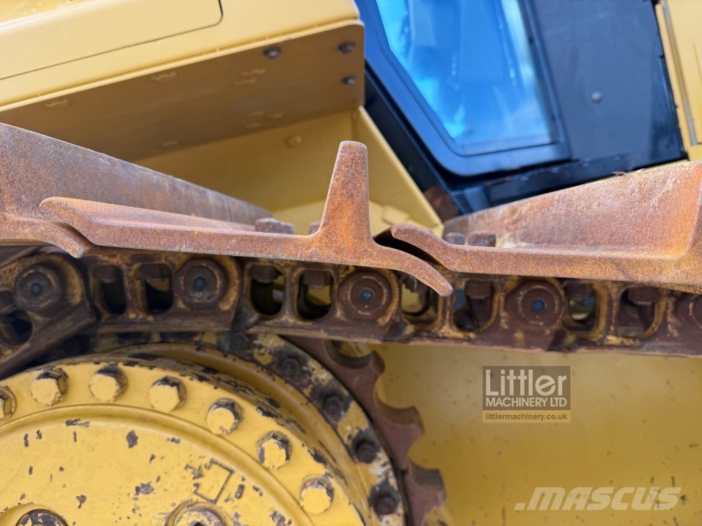 CAT D 6 N LGP Crawler dozers
