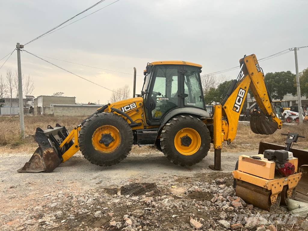 JCB 4 CX Ekskavaatorlaadurid